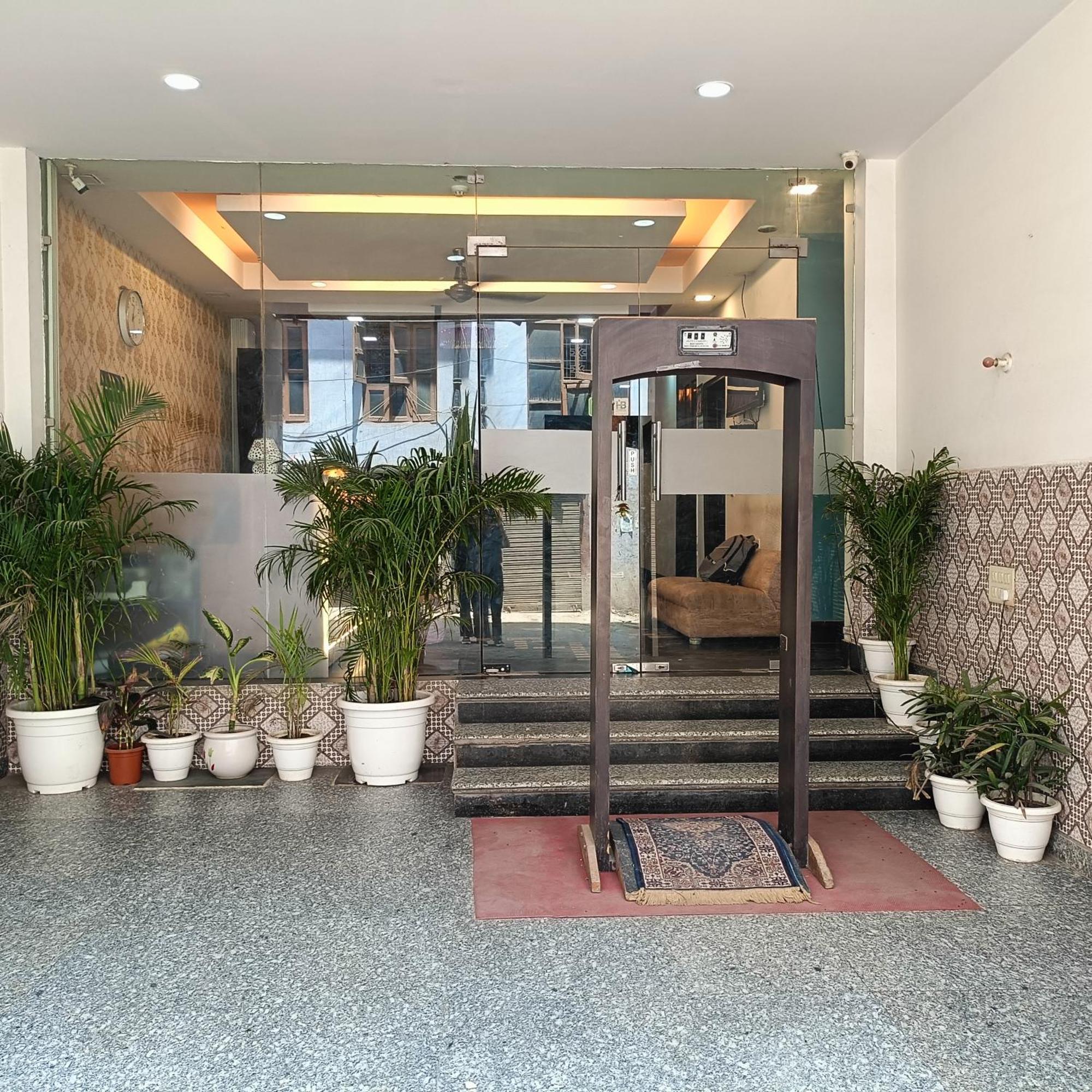 Hotel Delhi Airport Plaza Igi Airport Nueva Delhi Exterior foto